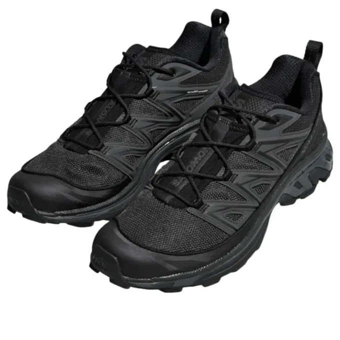 XT-6 Expanse «Triple Black»