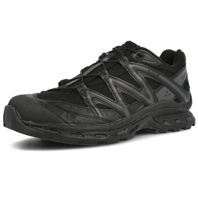 XT-QUEST Advanced Trail «Black» XT-QUEST Advanced Trail «Black»
